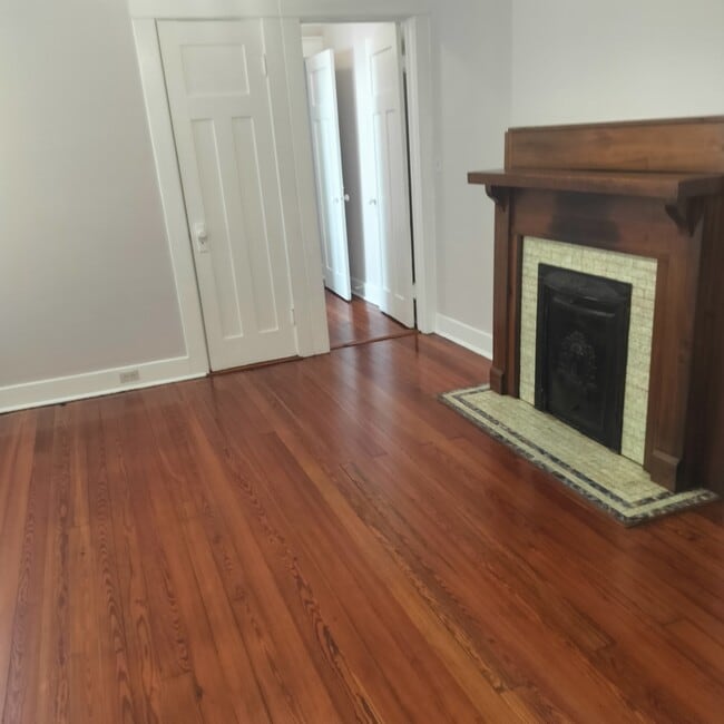 Building Photo - 1237 Josephine St