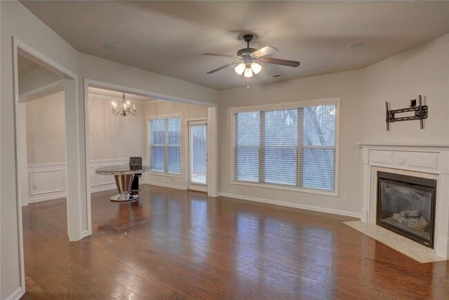 Foto del edificio - 4785 Waterbrooke Crossing