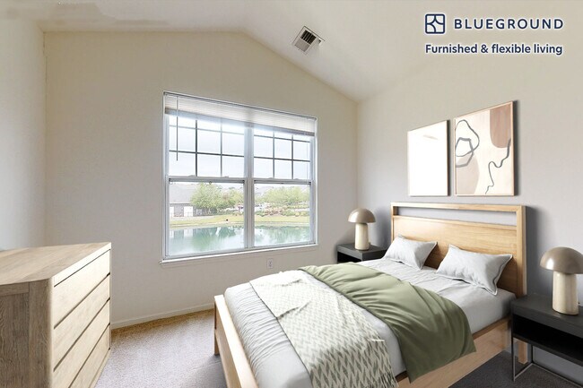 Foto del edificio - 1700 E 5th St