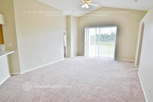 Foto del edificio - 13464 Fladgate Mark Drive