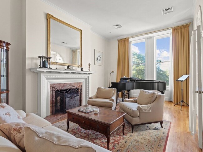 Foto del edificio - 120 Beacon St