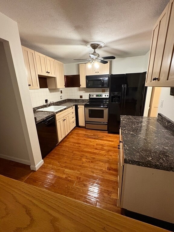 Foto del edificio - 64 Carter St