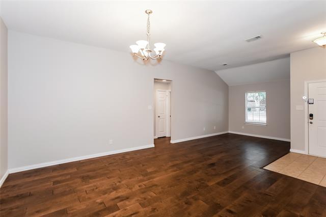 Building Photo - 5301 Spicewood Dr