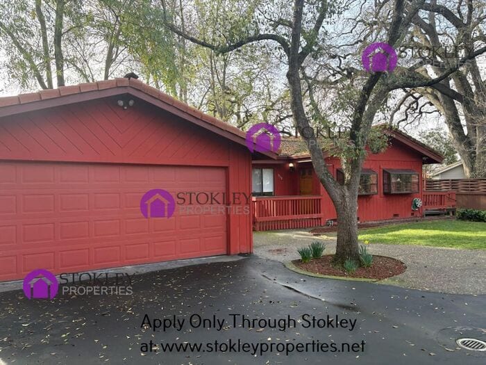 Building Photo - 958 Bannock Ct