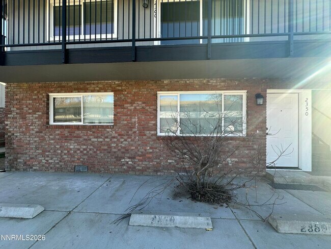 Building Photo - 2350 Orange Ln