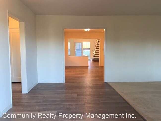 Building Photo - 4 br, 2 bath House - 137 Covington St