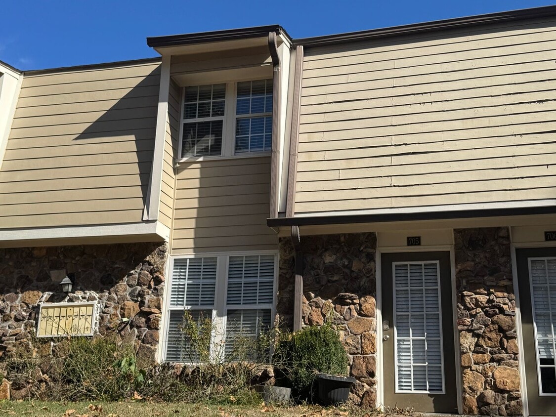 2BR/1.5BA For Rent - 2BR/1.5BA For Rent