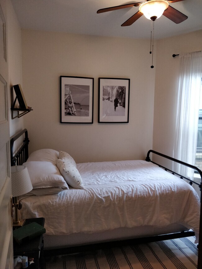 Dormitorio n.º 1 - 902 W Grace St