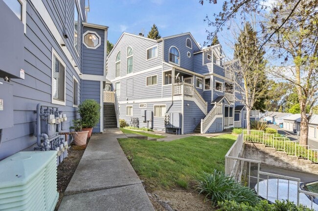 Foto del edificio - 219 Sea Crest Cir