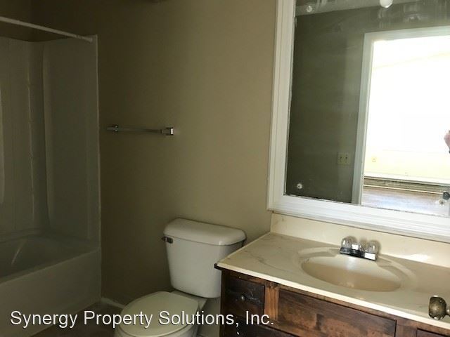 Building Photo - 5 br, 3 bath House - Beal Rd 1105 Richland