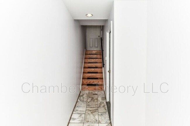 Foto del edificio - 1460 N Quinn St