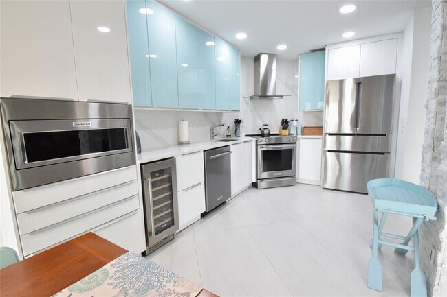 Foto del edificio - 1515 Pinellas Bayway S
