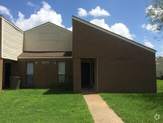 Building Photo - 3614 Choctaw St