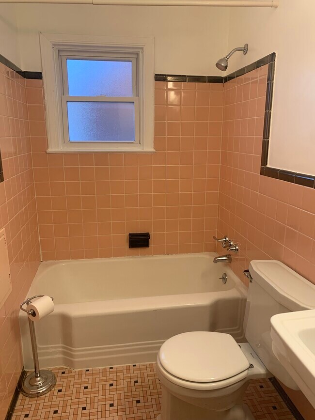 Foto del edificio - 1234 13th St