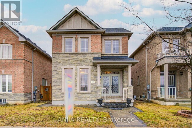 Building Photo - 558 Hoover Park Dr