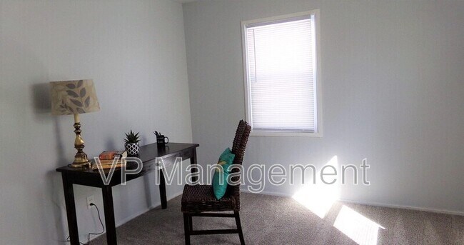 Foto del edificio - 2112 W 69th St