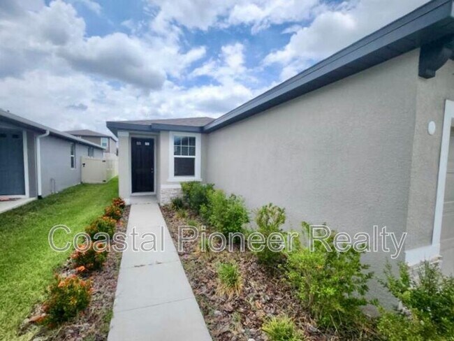 Building Photo - 34807 Telluride Ln