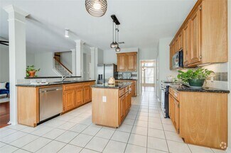 Building Photo - 12414 N Shadow Cove Dr