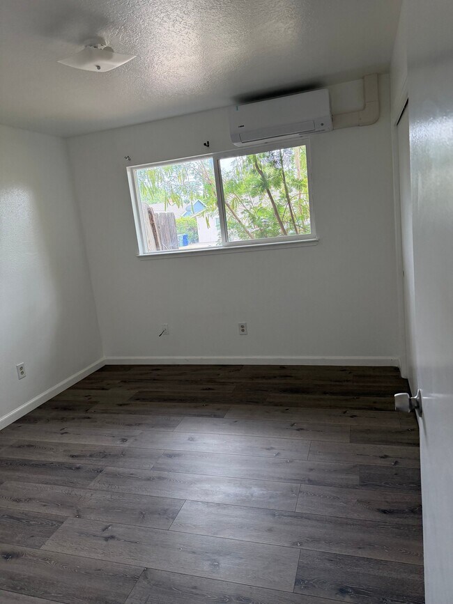 Building Photo - 3001 Radnor Way