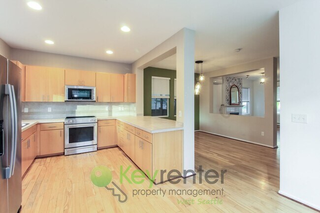Foto del edificio - **Rent Incentive** Premier 3-Bed Home in a Coveted Seattle Community