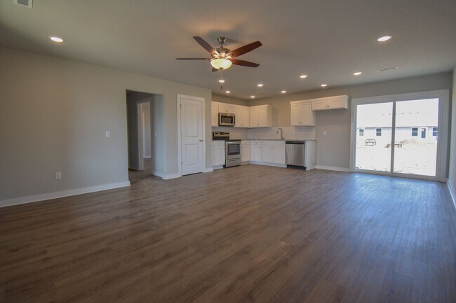 Foto del edificio - Beautiful 3 Bed 2 Bath Home in Farmington!