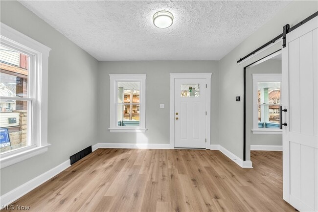 Building Photo - 2209 Hood Ave