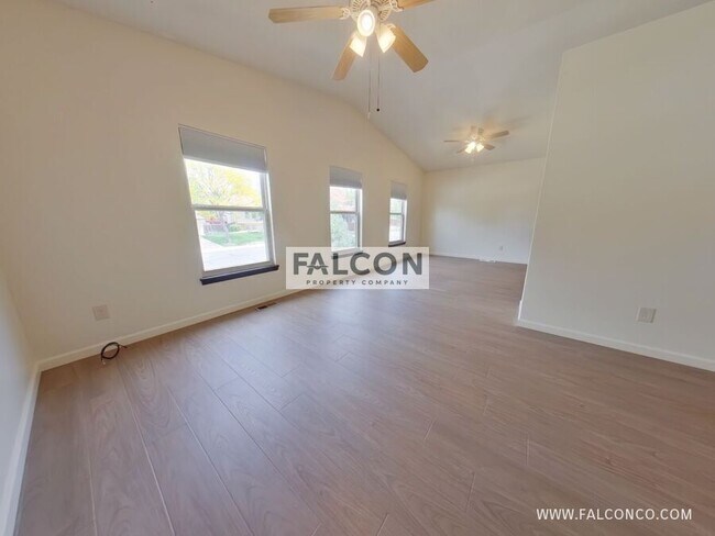 Foto del edificio - 3525 Fair Dawn Dr