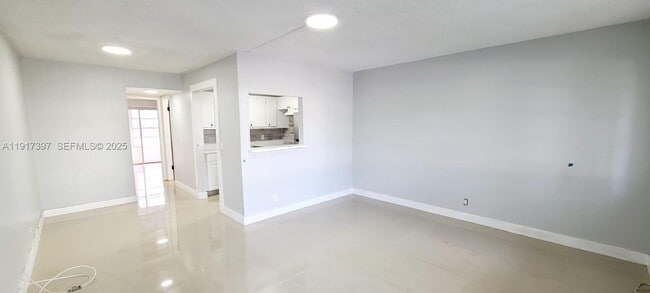 Building Photo - 57 Cambridge C