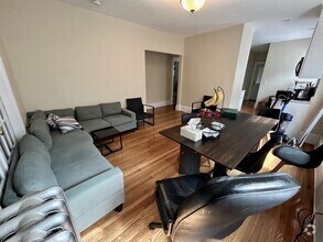 Building Photo - 303 Tappan St