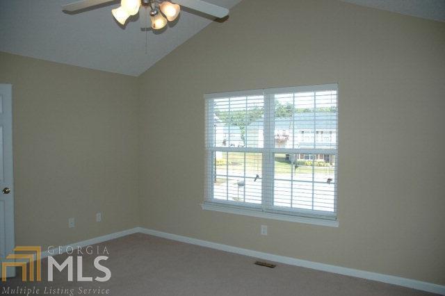 Building Photo - 602 Amberwood Dr