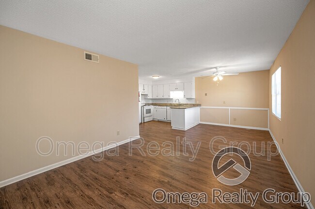 Foto del edificio - 2711 18th Ave