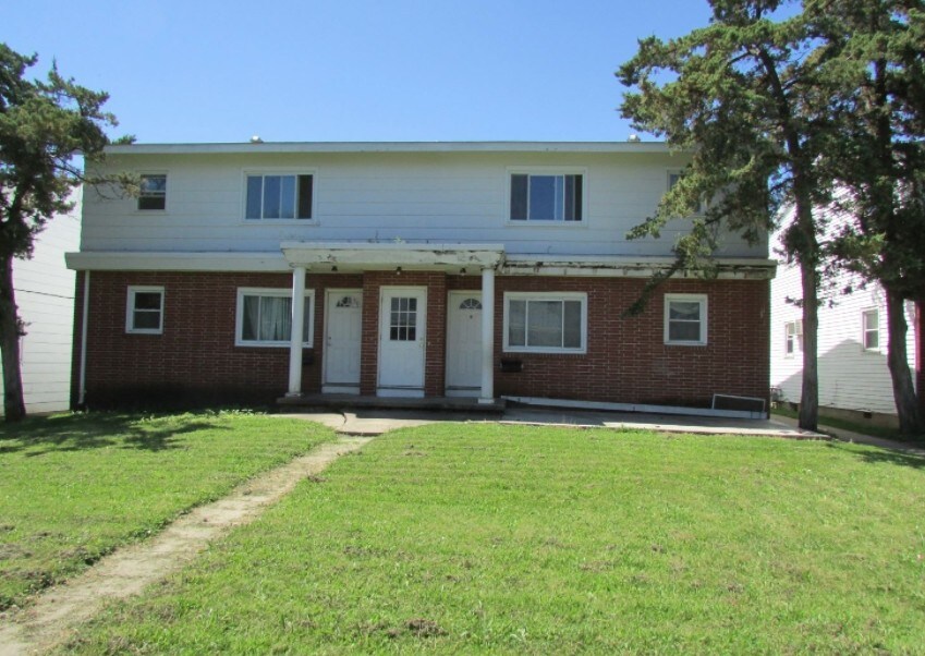 Primary Photo - 231 Miriam Dr