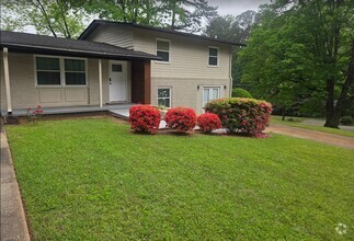 Building Photo - 1675 Bouldercliff Ct SE