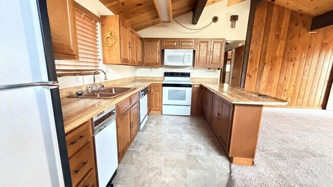 Foto del edificio - 25316 Marion Ridge Dr