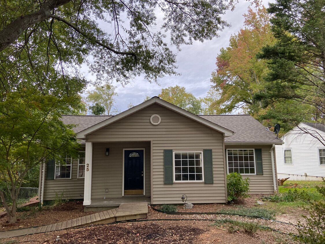 Primary Photo - 25 Claremont Dr