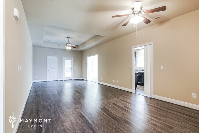 Foto del edificio - 363 Ivy Hills Cir