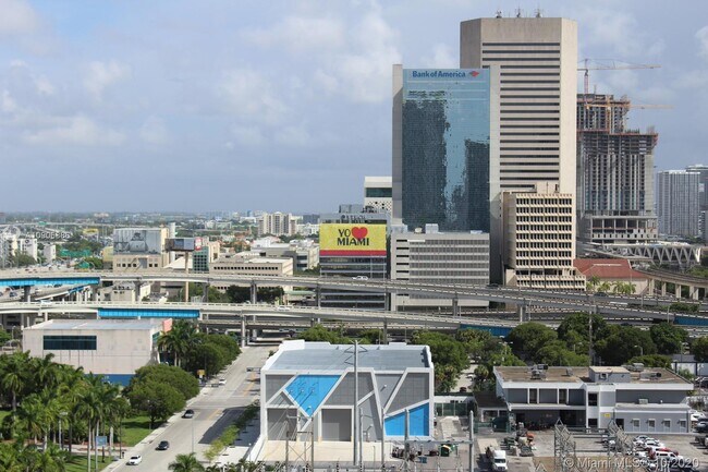 Building Photo - 185 SW 7th St