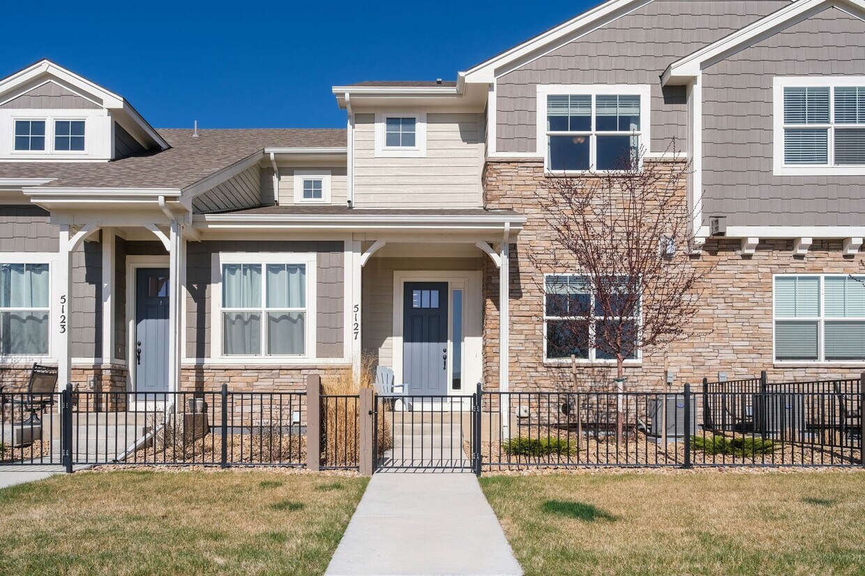 5127 River Roads Dr, Timnath, CO 80547 House Rental in Timnath, CO