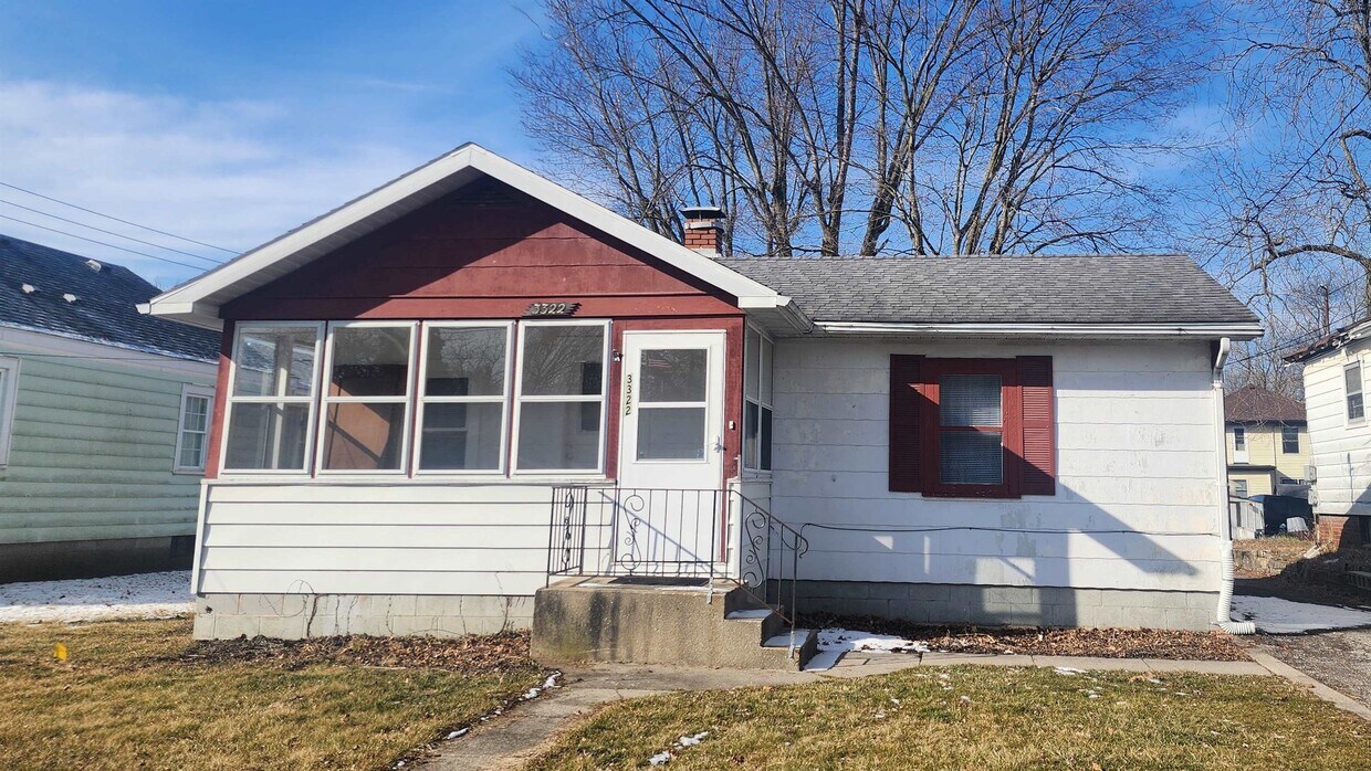 Primary Photo - 3322 Vesey Ave