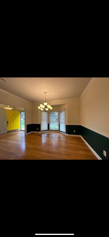 Building Photo - 1234 Clifton Ln