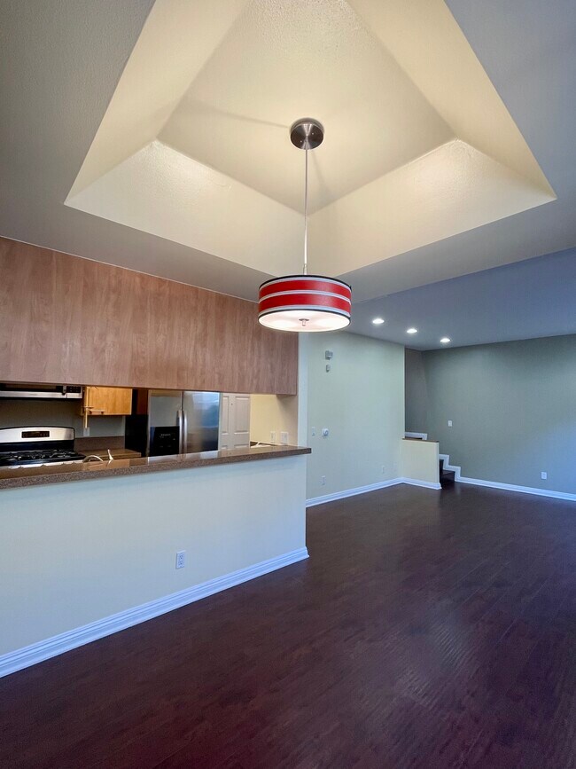 Foto del edificio - 812 N Hudson Ave