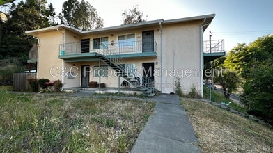 Building Photo - 1525 Valle Vista Ave