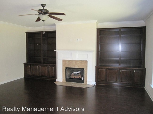 Building Photo - 5 br, 3 bath House - 82 Sago Palm Dr
