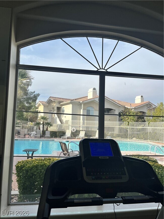 Foto del edificio - 1500 Cardinal Peak Ln