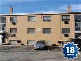 Primary Photo - 1419 Grace Ave