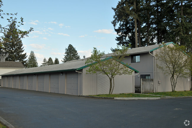 Building Photo - Durham Estates Townhomes