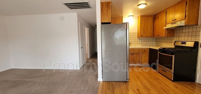 Building Photo - 6138 Greenfield Ln