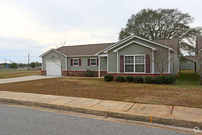 Foto del edificio - Fort Rucker