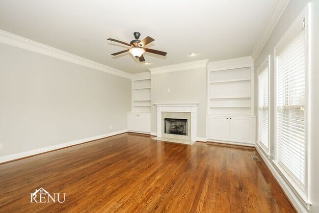 Foto del edificio - 1338 Sweetwater Dr