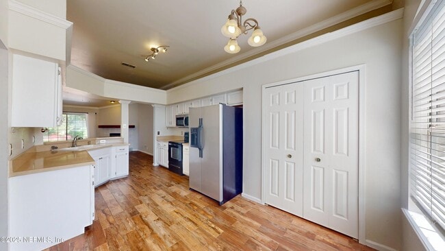 Building Photo - 4434 Cobblefield Cir W